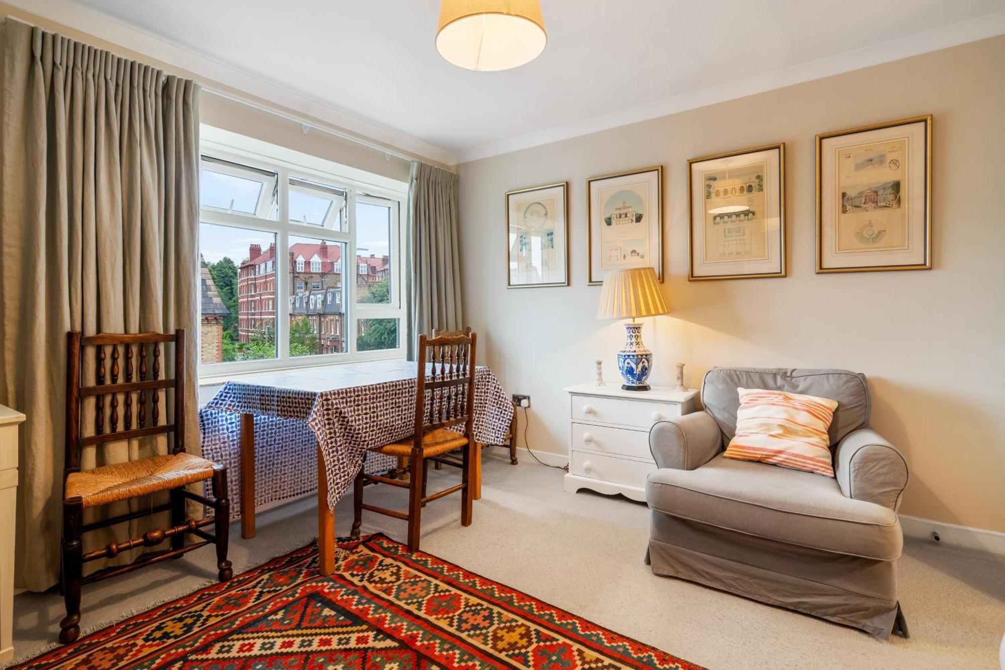 Bright & Cosy Gem ~ Battersea Park View ~ King Bed Apartment London Bagian luar foto